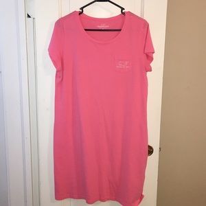 Vineyard Vines T-shirt dress
